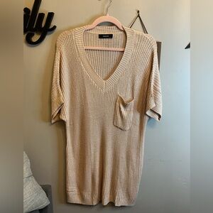 Classic Beige Knit V-Neck Tee with Pocket